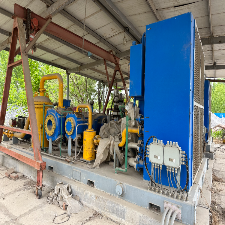 CNG母站壓縮機  井口氣回收設(shè)備  軸功率125KW  手續(xù)齊全  全新未用